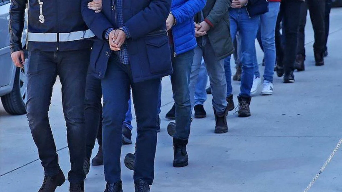 5 ilde FETÖ soruşturmalarında 22 gözaltı kararı