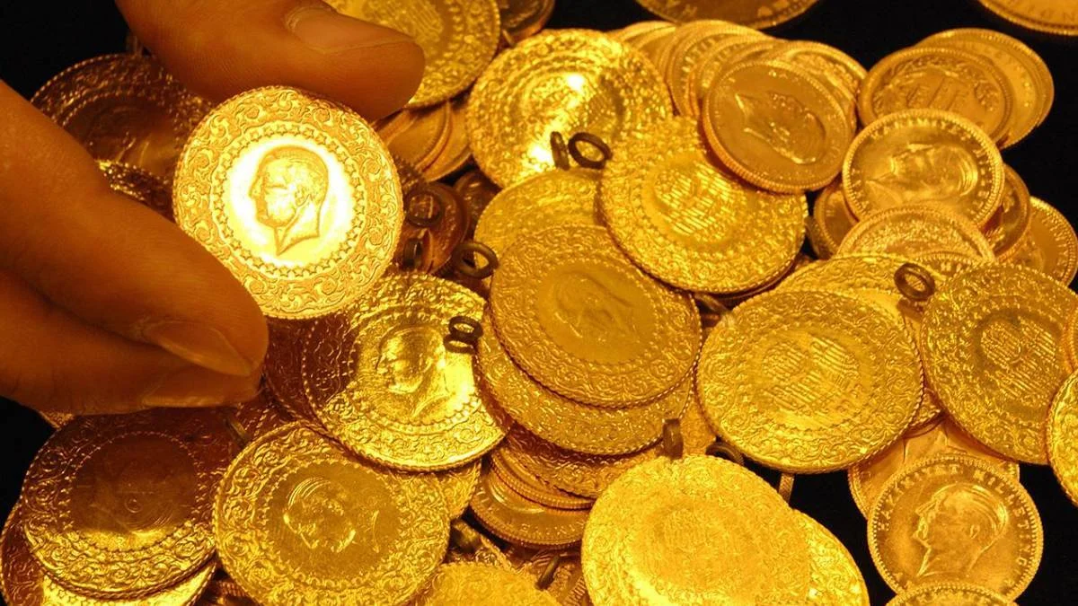Altın yükselmeye devam eder mi? Nisanda gram altın yükselir mi, düşer mi? Altın alınır mı? Altın için uzmanlardan flaş tahmin!