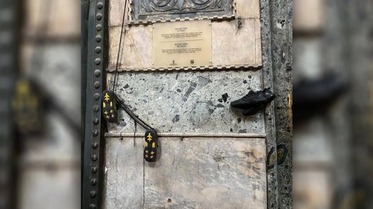 Ayasofya'da tartışmaya neden olacak yeni görüntüler! ''Hakaret seviyesine doğru gidiyor''