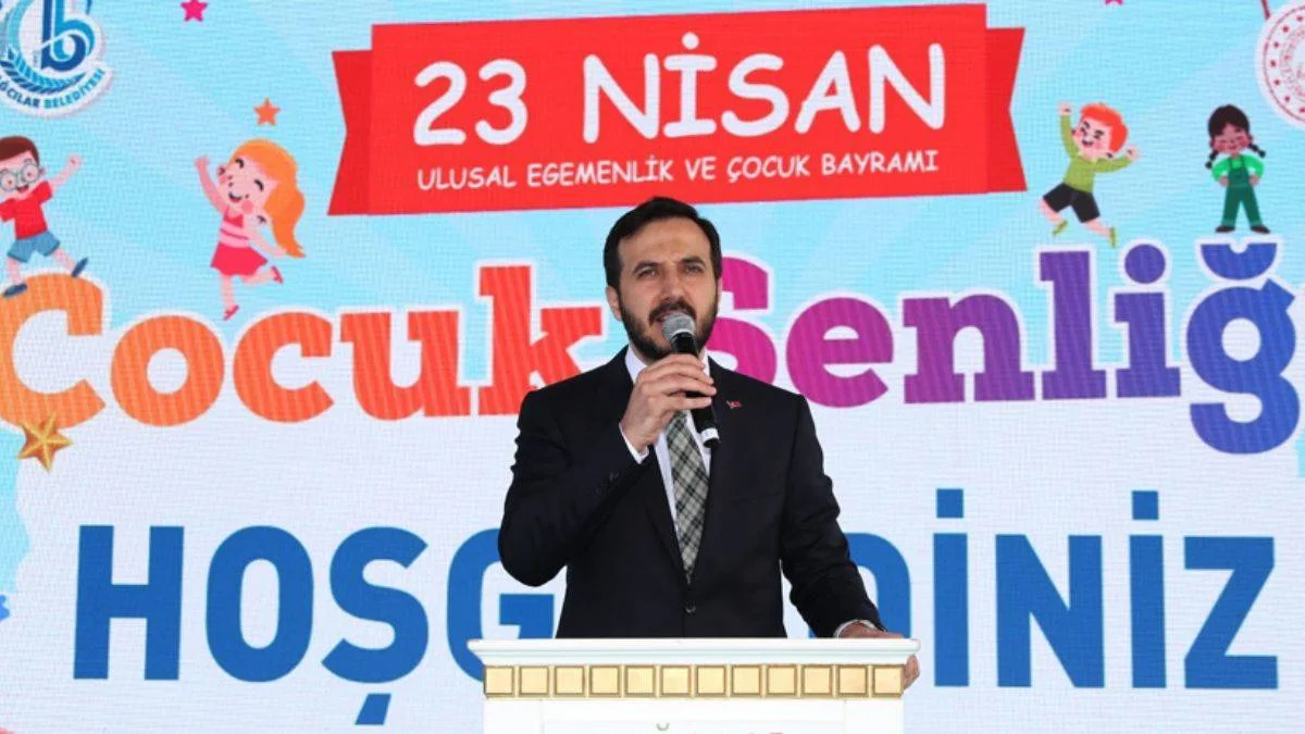 Bağcılar'da iki gün sürecek 23 Nisan çocuk şenliği düzenlendi