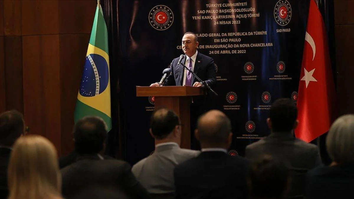 Bakan Çavuşoğlu Brezilya gazetesinde yazdı