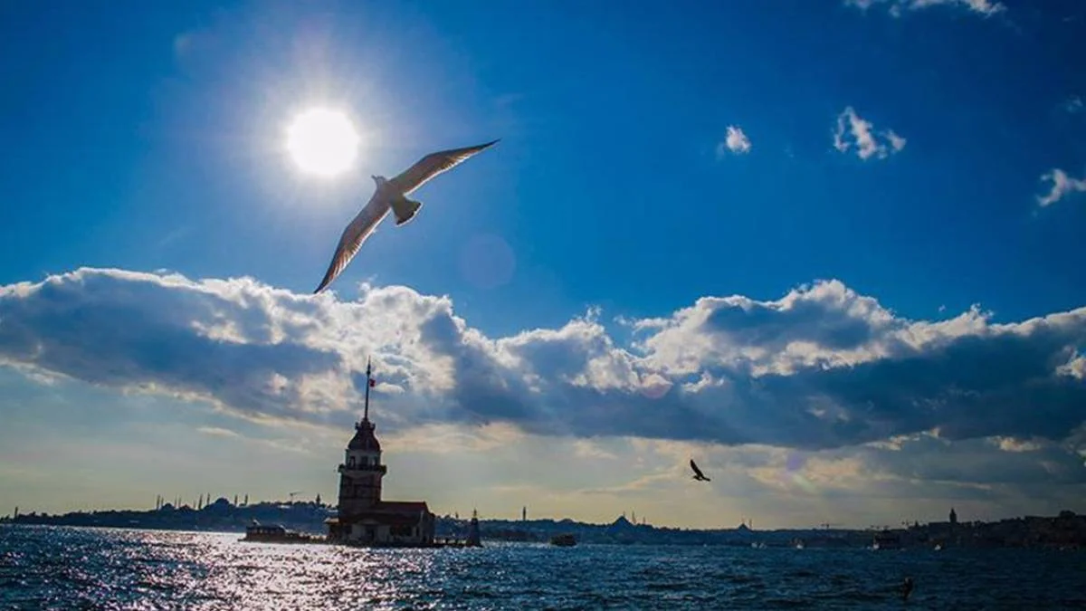 Bayramda İstanbul'da hava nasıl? 2 Mayıs-3 Mayıs-4 Mayıs İstanbul'da hava güneşli mi? Bayramda İstanbul'da yağmur var mı? Bayramın birinci günü hava nasıl?