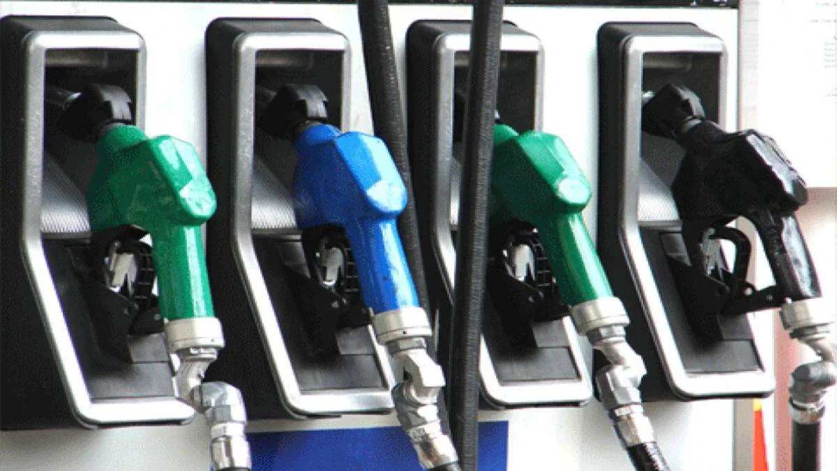 Benzin indirimi ne kadar? Benzin fiyatlarına indirim gelecek mi? Brent petrol varili ne kadar? Akaryakıt indirimi son dakika!