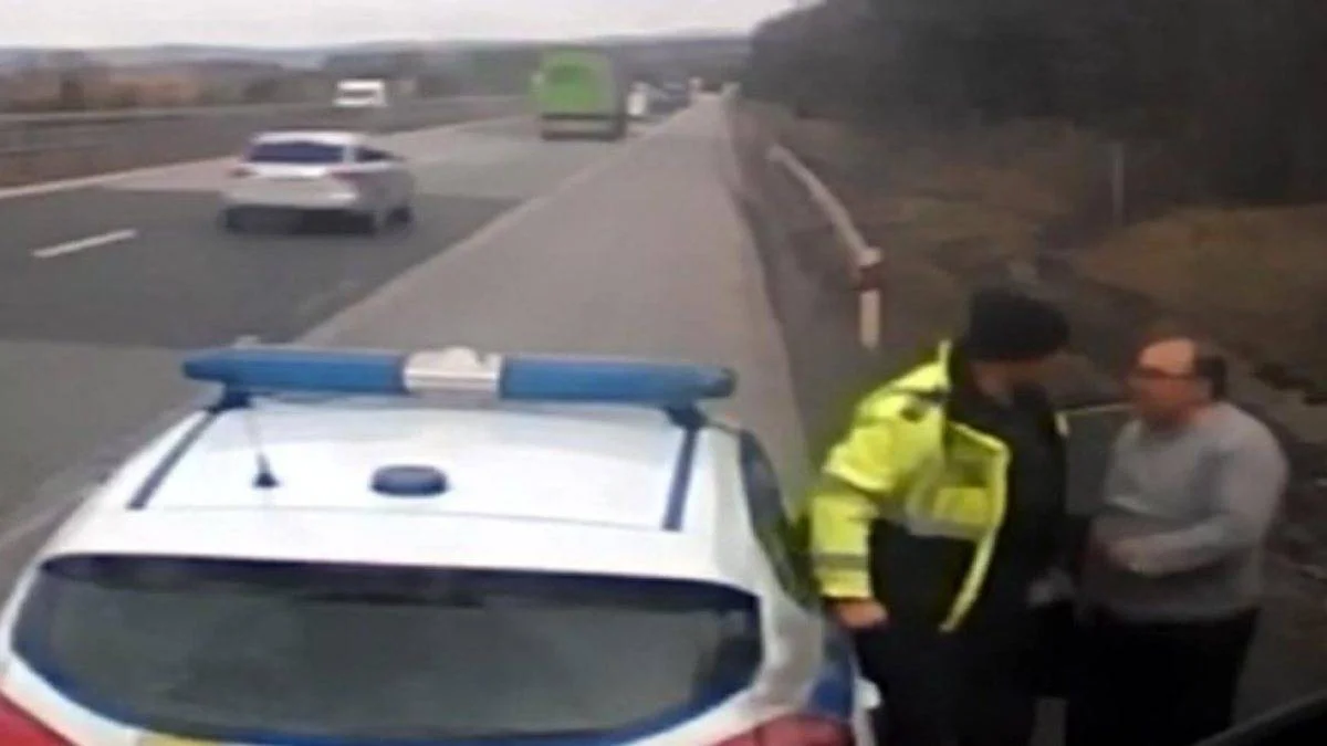 Bulgar polisinden Türk şoföre tokat