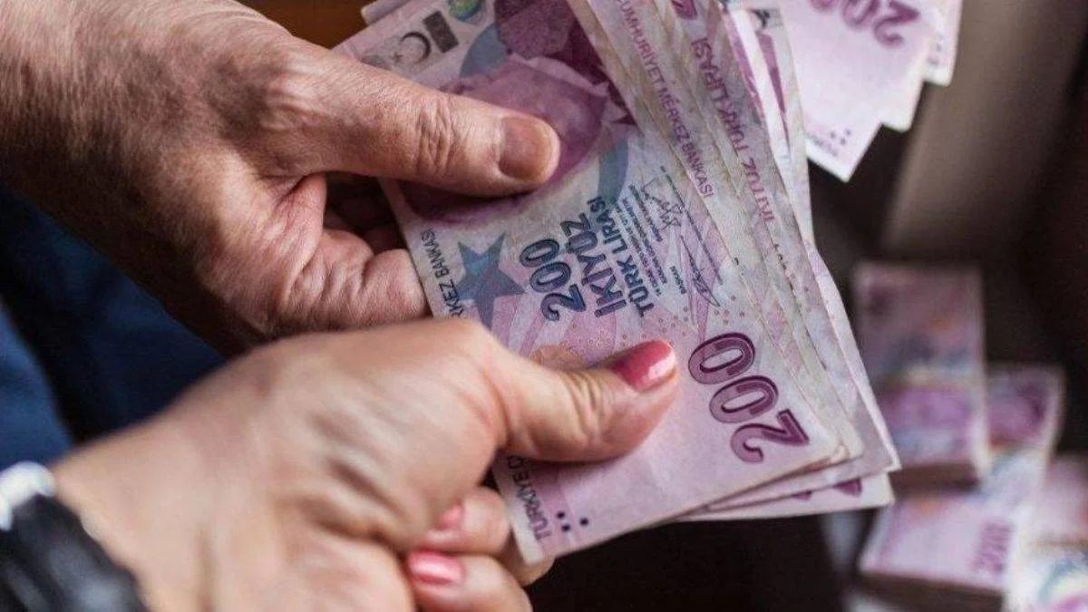 Emekliye bayram ikramiyesi ne zaman verilecek?