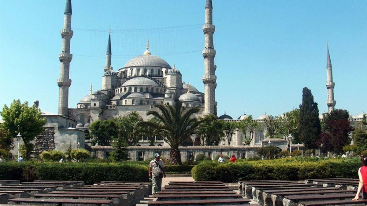 İstanbul Valiliği'nden ''Sultanahmet Meydanı'' açıklaması