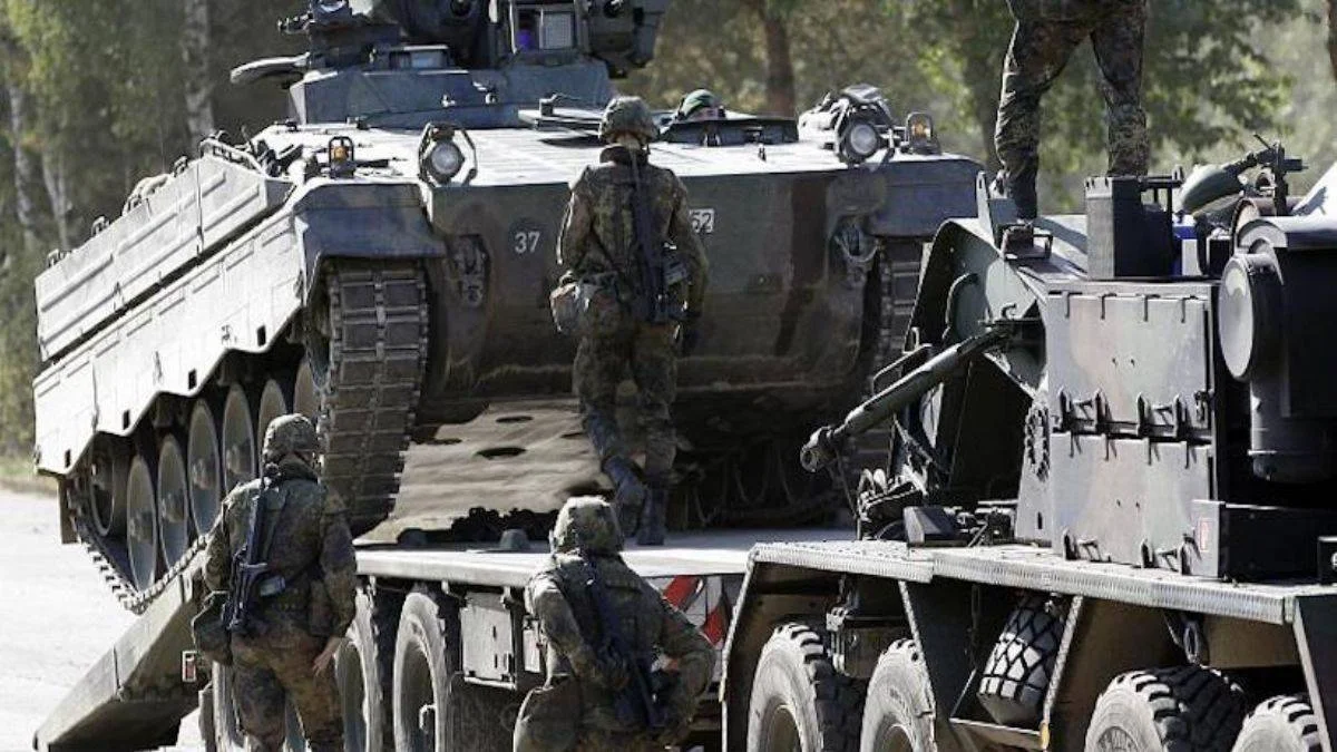 İsviçre, Almanya'nın Ukrayna'ya ağır silah göndermesini engelledi