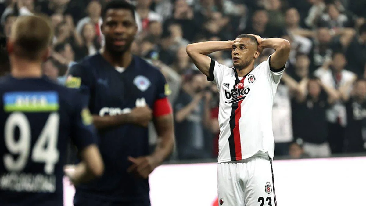 Kasımpaşa Beşiktaş'ı evinde ezdi!