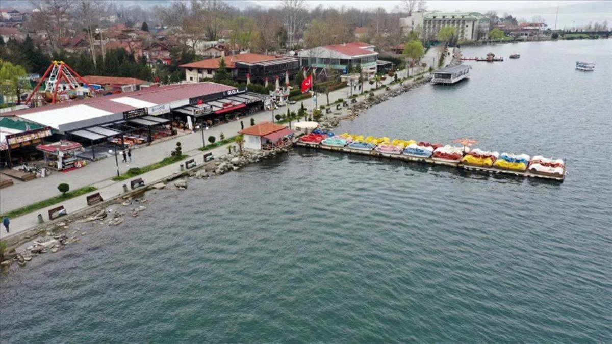 'Marmara'nın gözbebeği' Sapanca ziyaretçilerini bekliyor