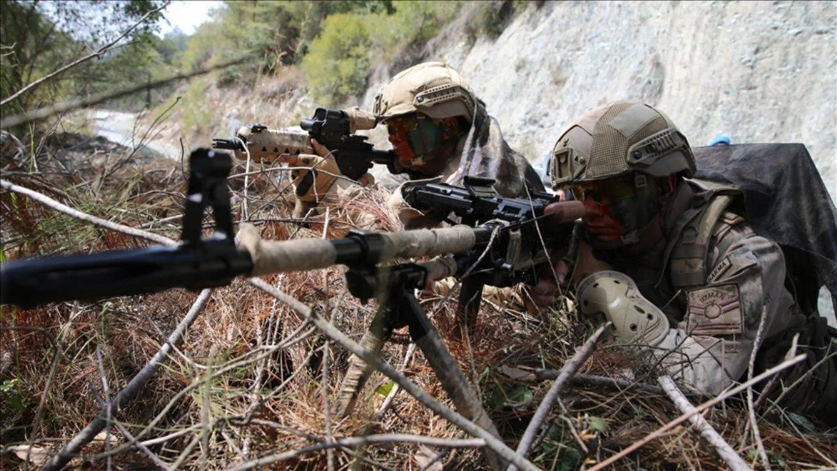 MSB: 10 PKK/YPG'li terörist etkisiz hale getirildi