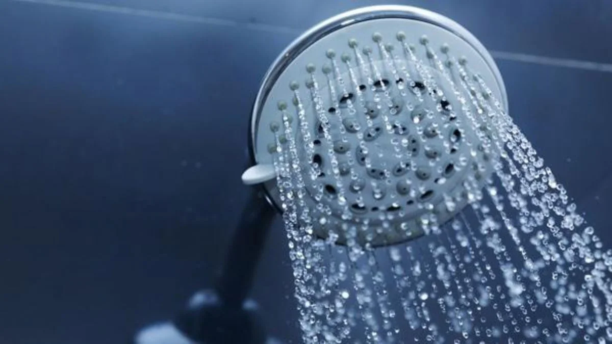 Oruçlu iken güsul abdesti almak veya banyo yapmak orucu bozar mı?