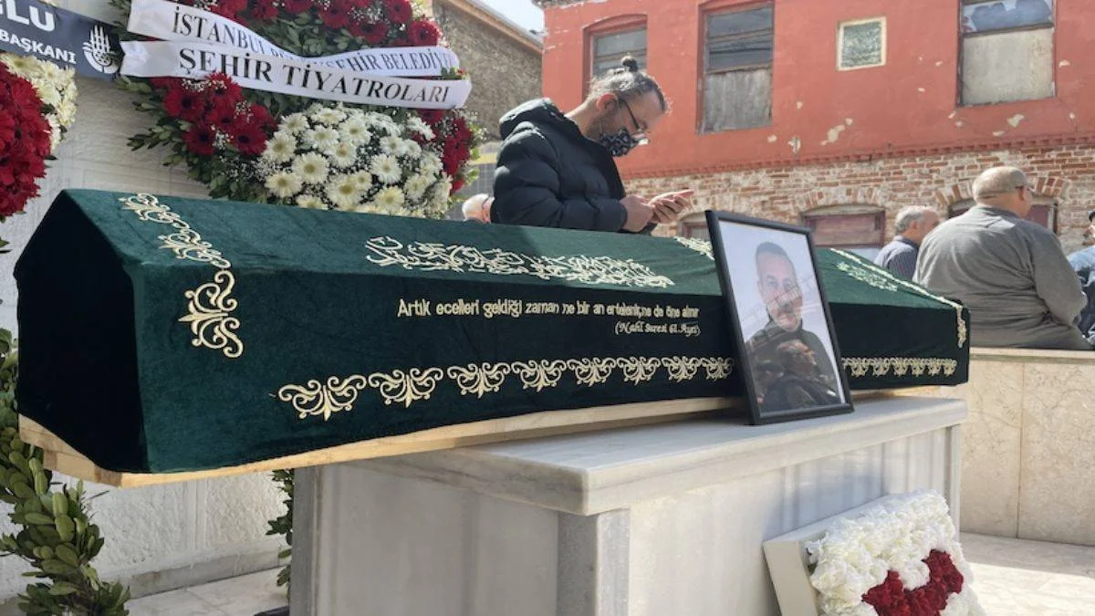 Oyuncu İbrahim Gündoğan son yolculuğuna uğurlandı