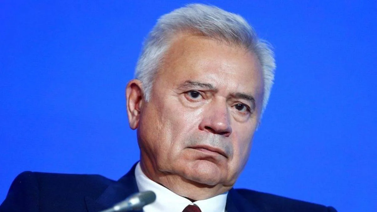 Rusya'da sürpriz istifa