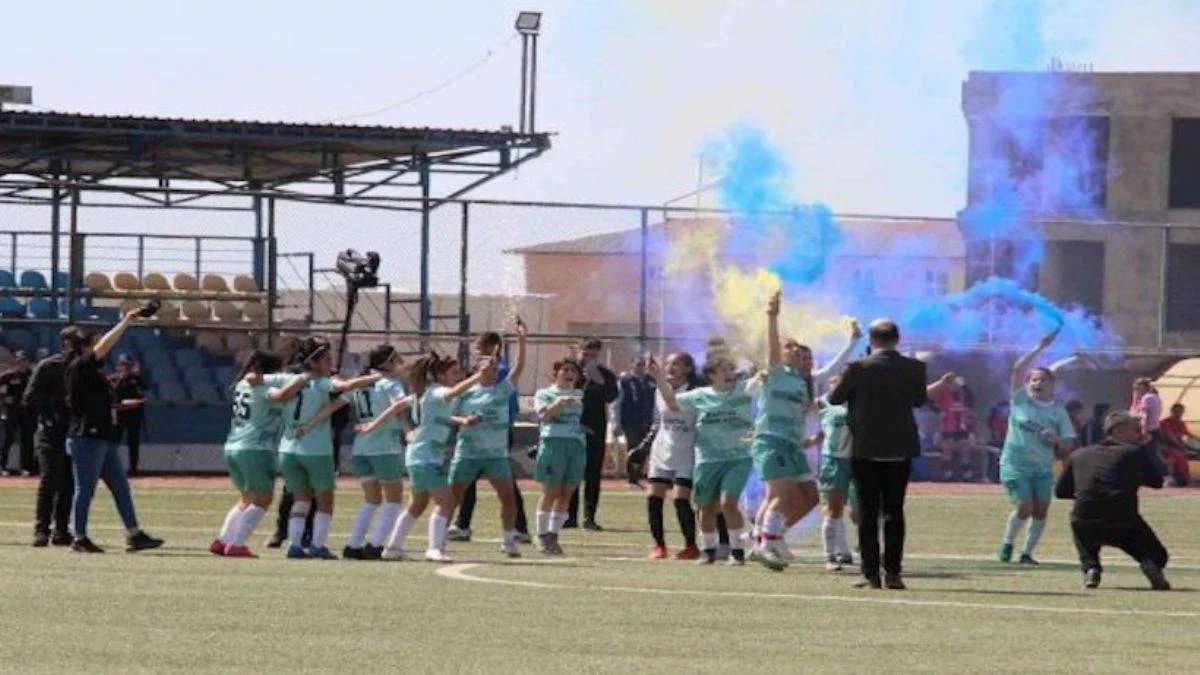 Şırnak'ta bayram var! Nuhspor Kadın Futbol Takımı, 1. Lig'e çıktı