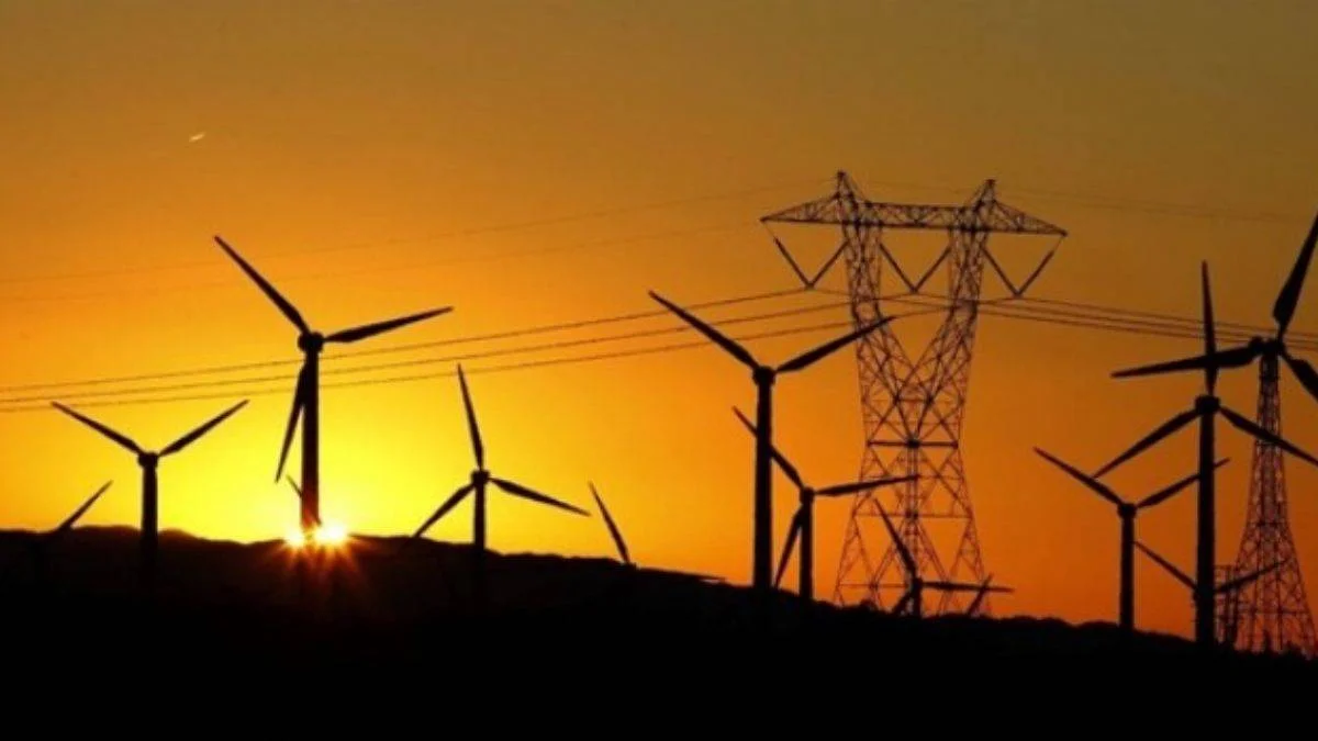 Türkiye'nin elektrikte kurulu gücü 100 bin megavatı aştı