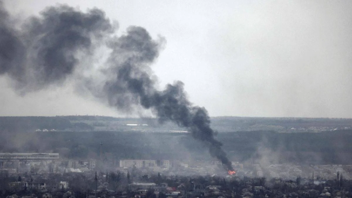 Ukrayna duyurdu: Rusya'ya ait uçak ve helikopter düşürüldü