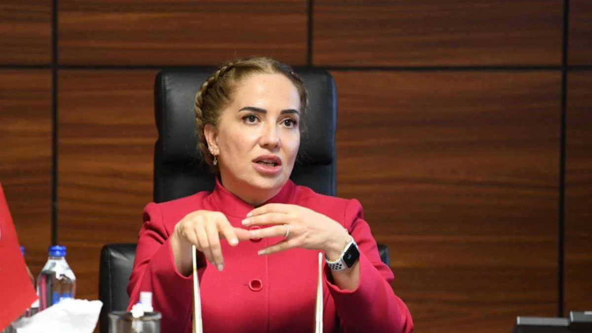 Uşak Valisi Funda Kocabıyık merkeze çekildi