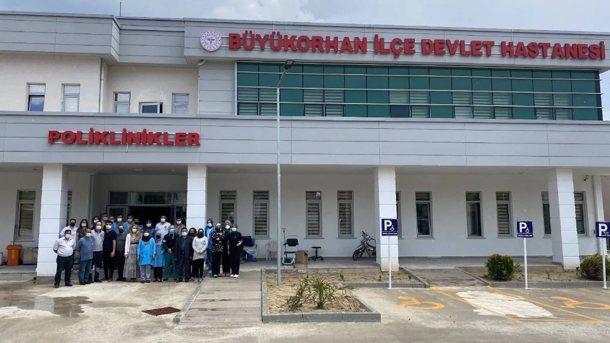 19 Mayıs'ta Devlet Hastaneleri açık mı? 19 Mayıs'ta poliklinikler açık mı?