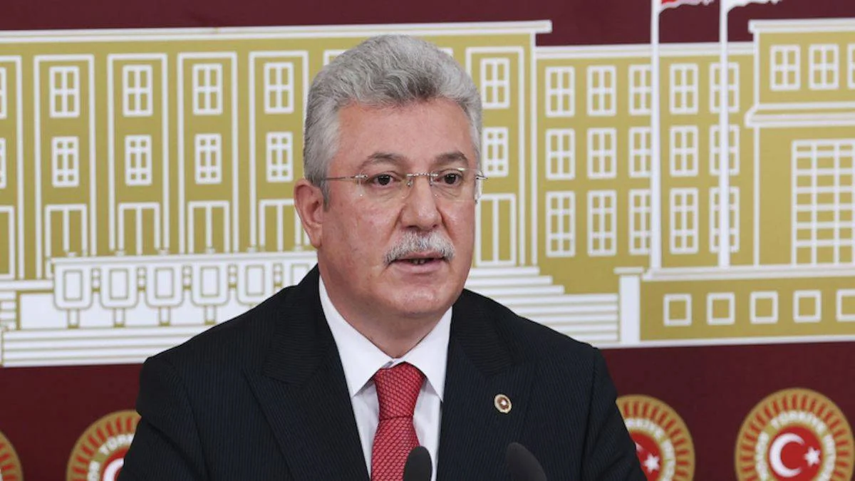 AK Partili isim duyurdu! Öğrenci affı geliyor