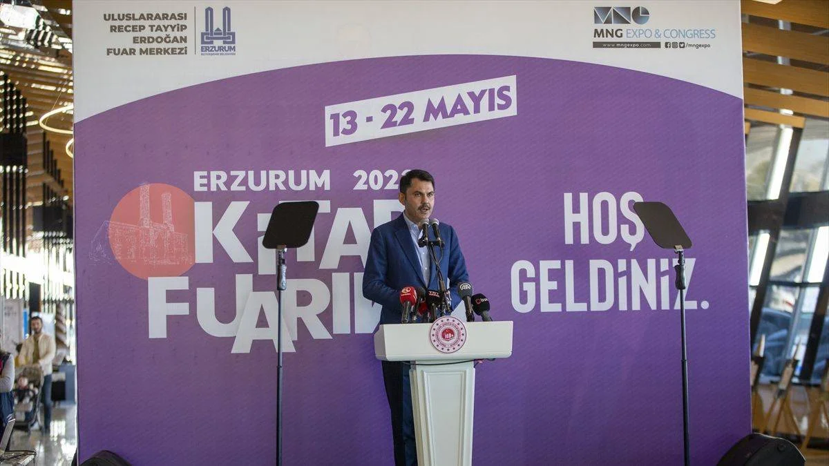 Bakan Kurum: Dedelerinizin okla, yayla yaptığını İHA'larla, SİHA'larla yapacaksınız