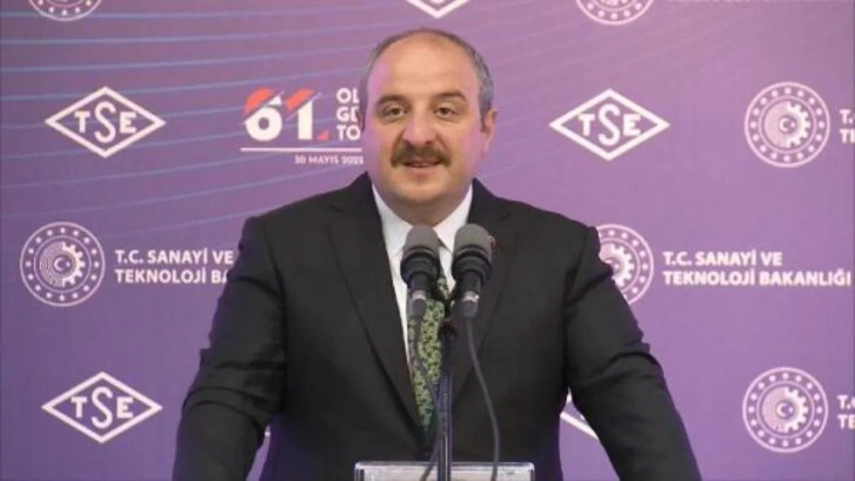 Bakan Varank: Pensilvanya'nın gündemini rehber edinen, ana muhalefetin başkanı
