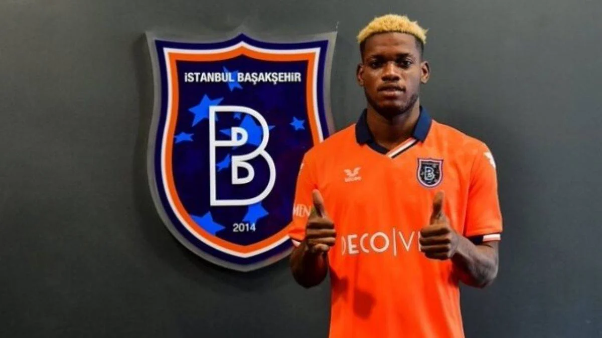 Başakşehir, Nzaba'yı renklerine bağladı