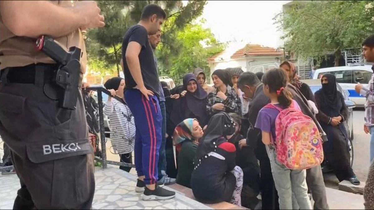 Boşanma aşamasındaki 1 çocuk annesi eşini bıçaklayarak öldürdü