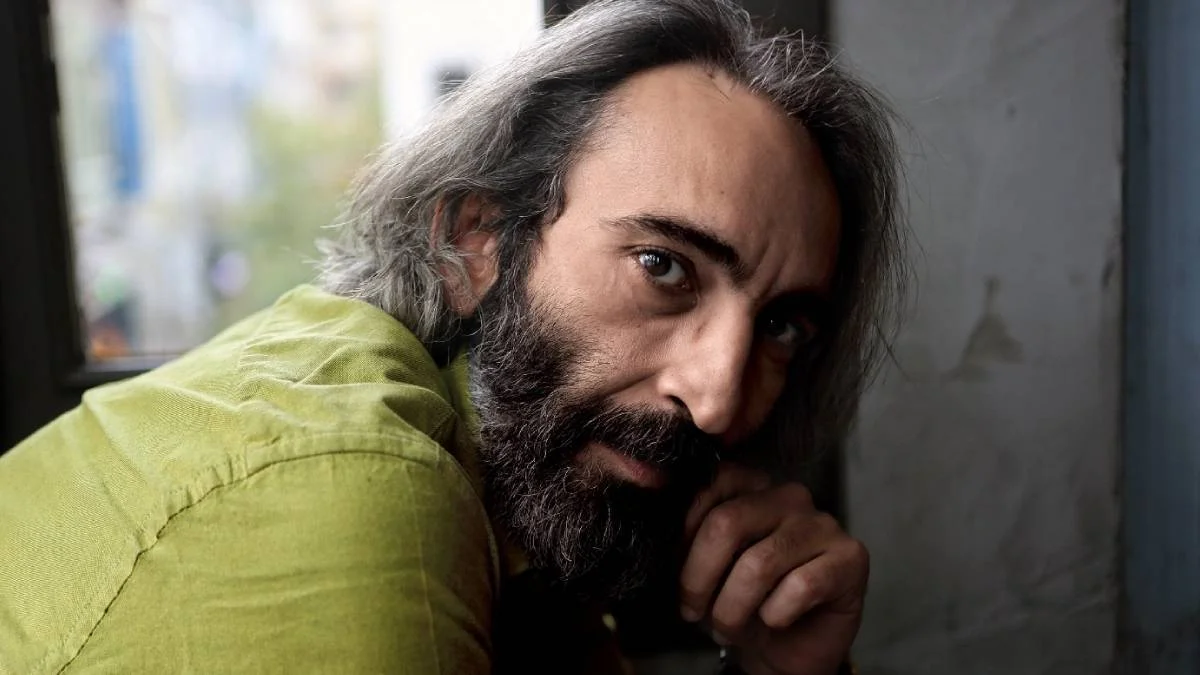 Fırat Tanış kimdir? Fırat Tanış nereli? Fırat Tanış hangi dizi ve filmlerde oynadı?