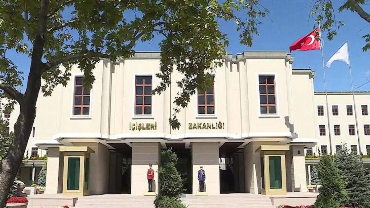İş arayanlara müjde! Bakanlık 3 bin 546 sözleşmeli personel alacak