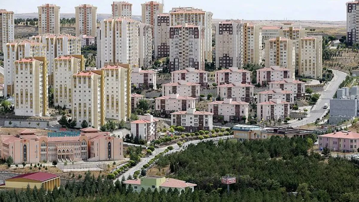 Konut fiyatları düşecek mi? Ev fiyatları ucuzlayacak mı? 2022'de sıfır ve ikinci el ev fiyatları ne zaman düşecek?