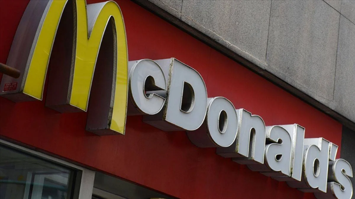 McDonald's Rusya'dan çıkıyor