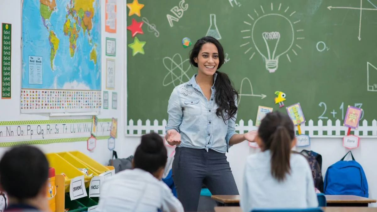 Öğretmen yaz tatili ne zaman başlayacak? 2022'de öğretmenler hangi gün tatile çıkacak? 2021-2022 öğretmen yaz Haziran seminerleri ne zaman bitecek?