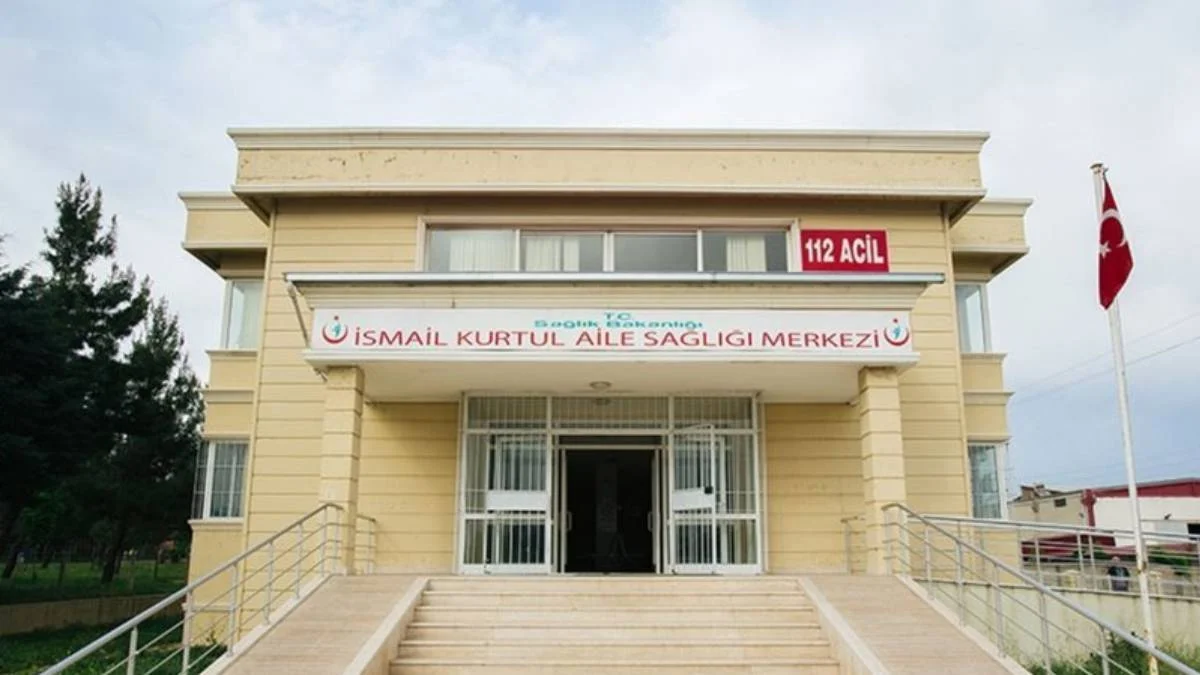 Sağlık ocakları bugün (19 Mayıs) açık mı, kapalı mı? Sağlık ocakları, Devlet hastaneleri çalışıyor mu? Aile hekimleri 19 Mayıs'ta muayene eder mi?