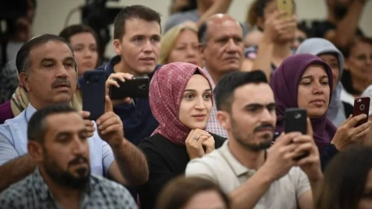 20 bin öğretmen atama sonuçları ne zaman açıklanacak? Öğretmenler ne zaman göreve başlayacak? 2022-2023 atanan öğretmen göreve başlama tarihi ne zaman?