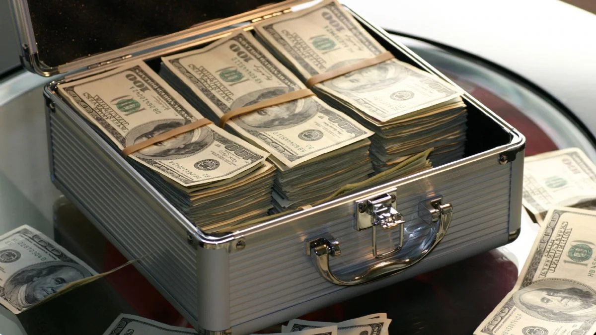 30 milyar dolarlık Rus varlığı donduruldu