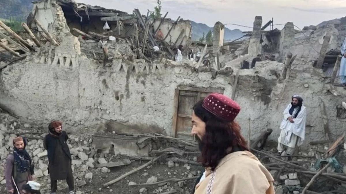 Afganistan'da deprem kâbusu! Taliban'dan yardım çağrısı