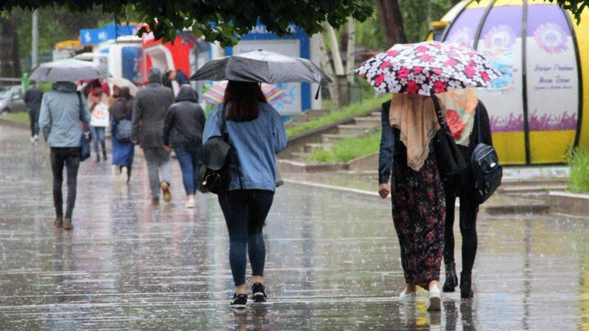 Ankara Valiliği'nden sağanak yağış sonrası sel uyarısı