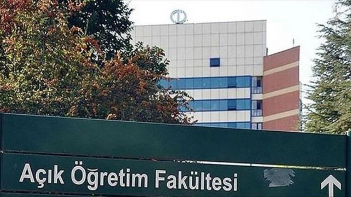 AÖF yaz okulu sınavları ne zaman? Bütünleme sınavı var mı?