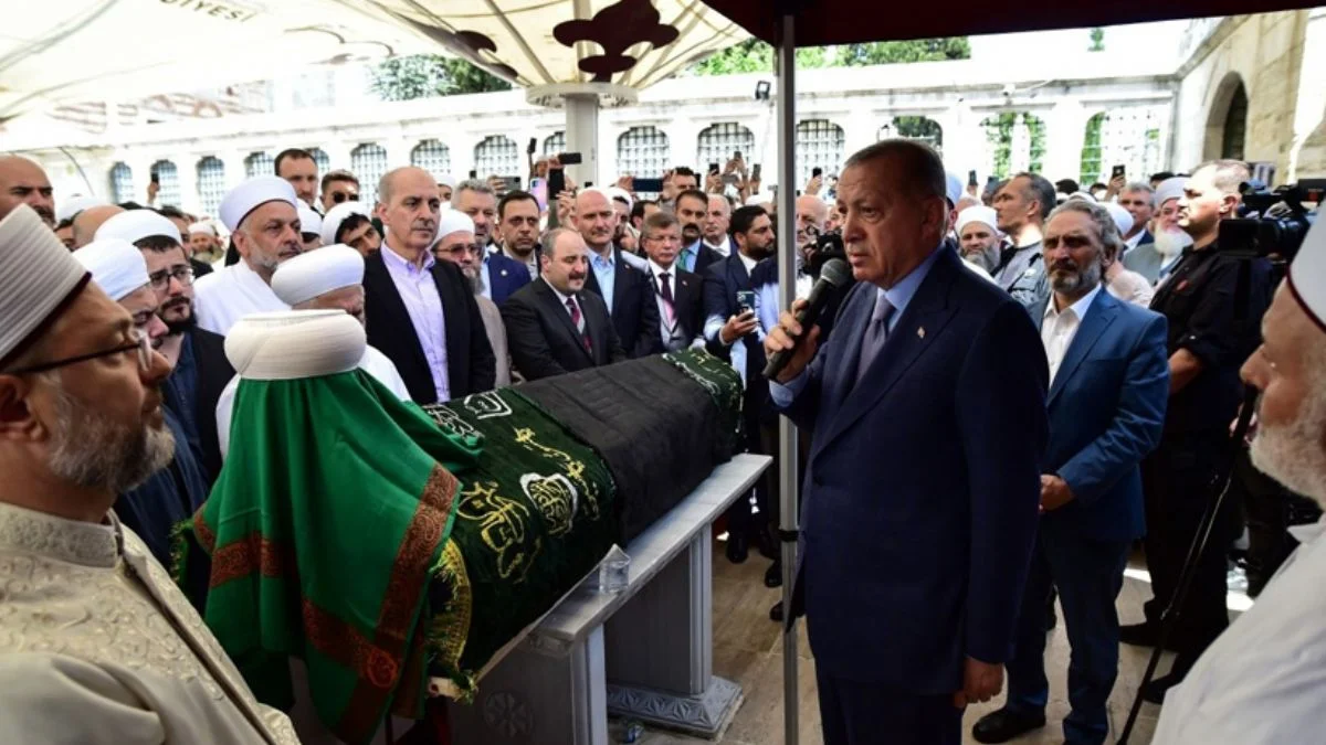 Atatürkçü Düşünce Derneği Ustaosmanoğlu'nun cenazesini yargıya taşıyacak