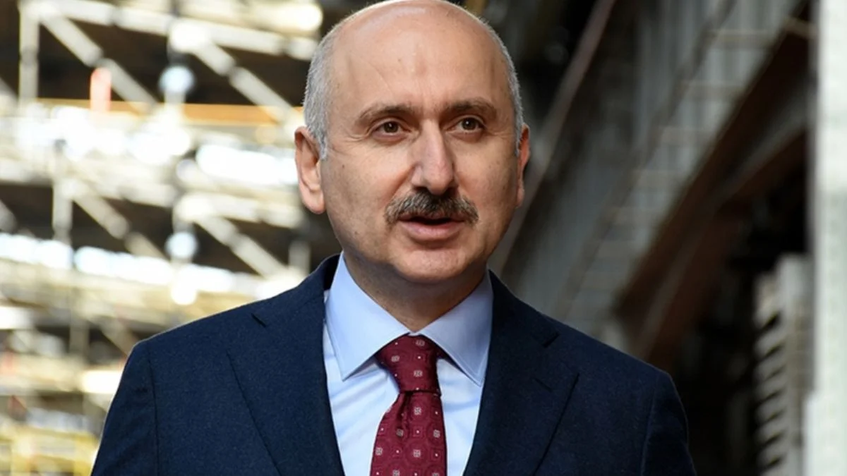 Bakan Karaismailoğlu: 'Uzayda izi olmayanın dünyada gücü olmaz'