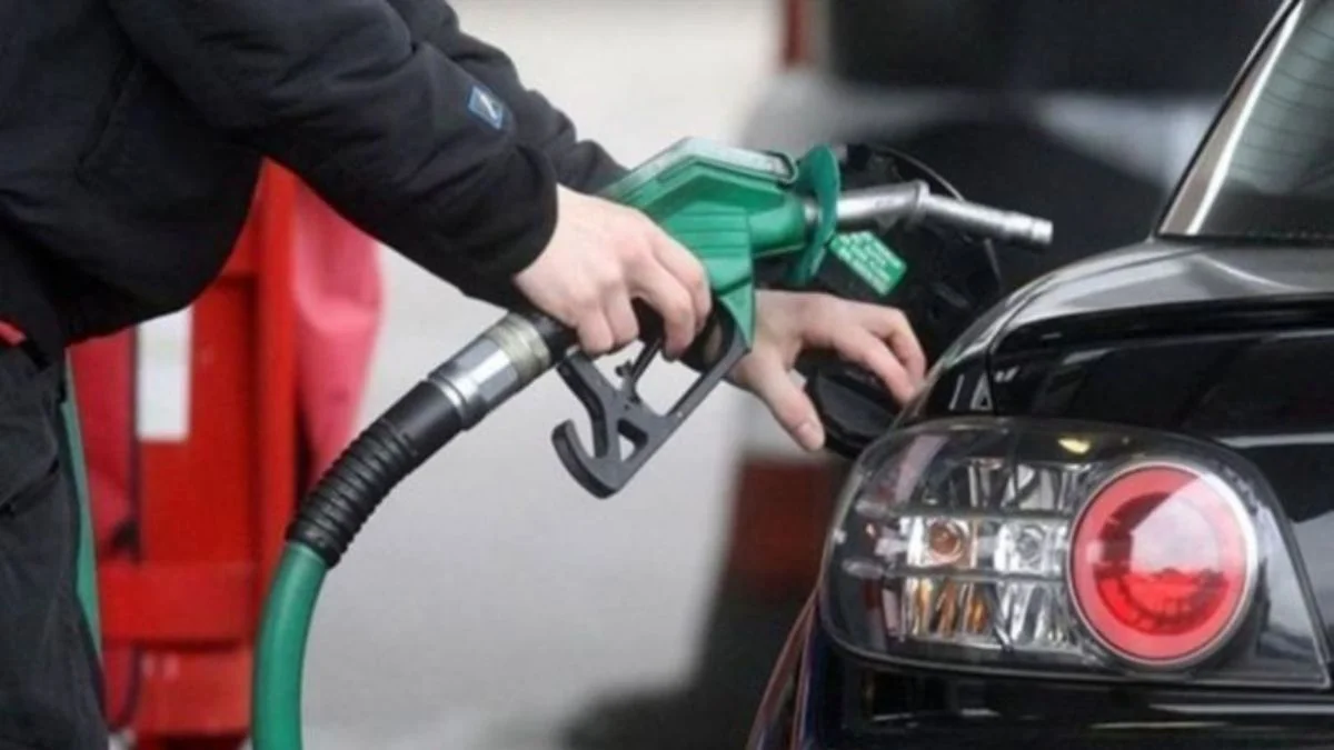 Benzine indirim mi geldi? 1 litre benzin ne kadar oldu? Son Dakika: Benzin fiyatlarında gerileme