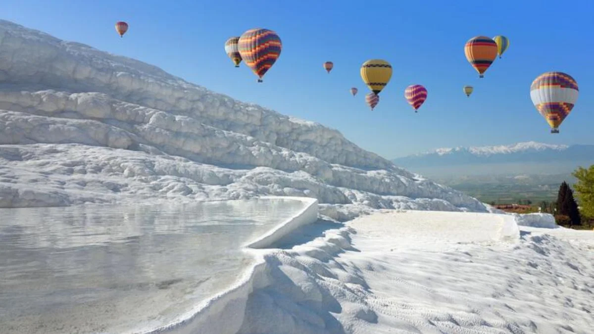 'Beyaz cennet' Pamukkale'ye rekor ziyaret