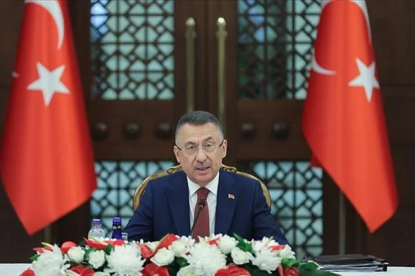 Cumhurbaşkanı Yardımcısı Oktay: e-ticaret sektörünün dengeli çalışması için tüm paydaşların hakkını gözetmeye kararlıyız