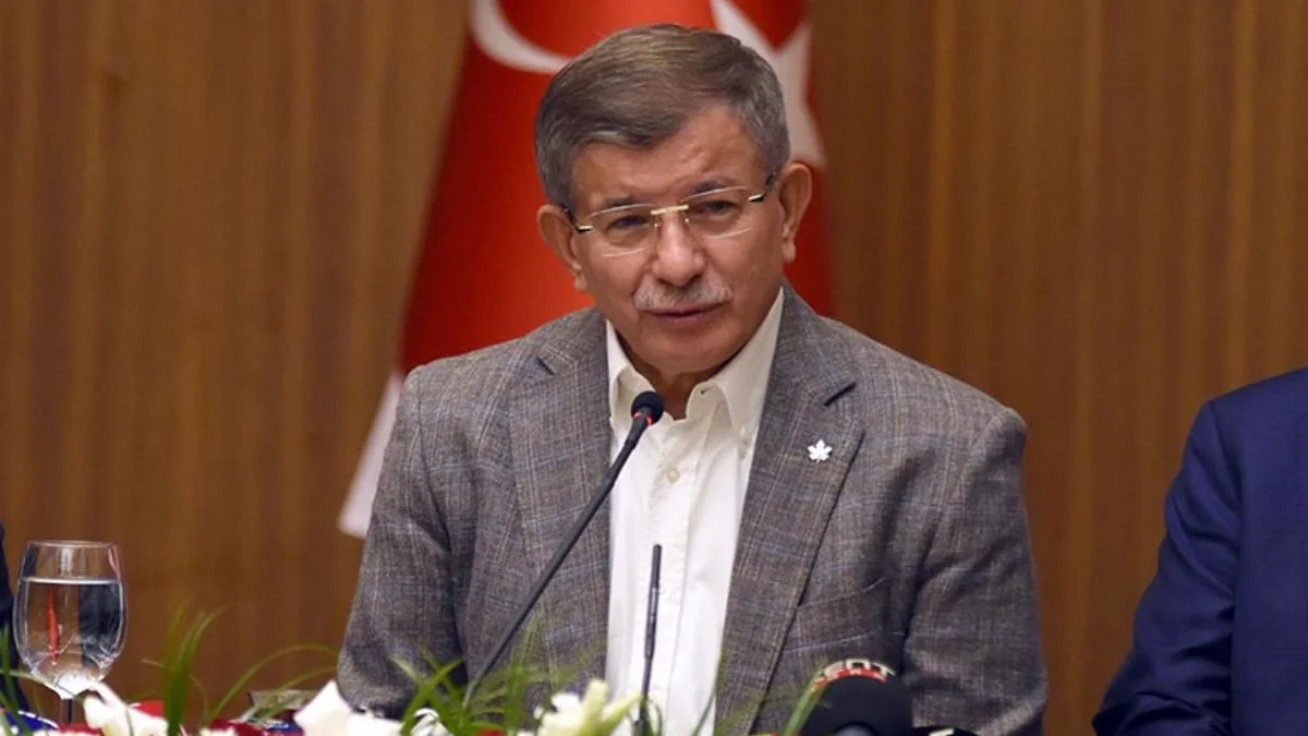 Davutoğlu: 'Kürt Meselesi'nde yeni bir zihniyet inşasına ihtiyaç var