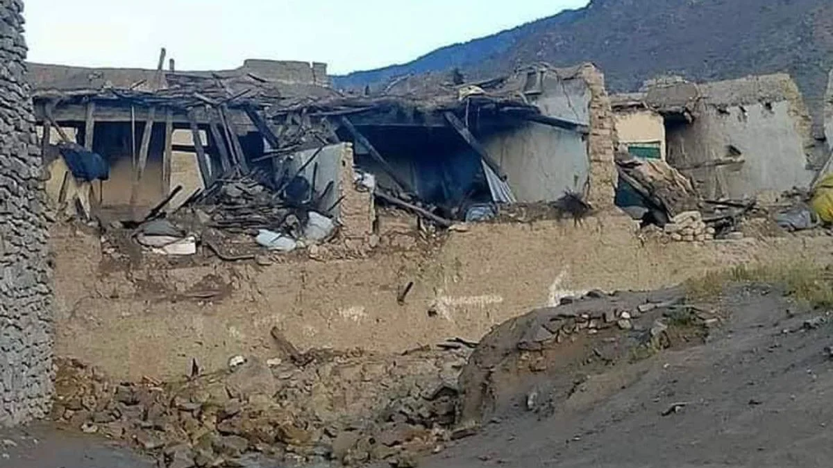 Deprem sonrası Afganistan'a acil yardım