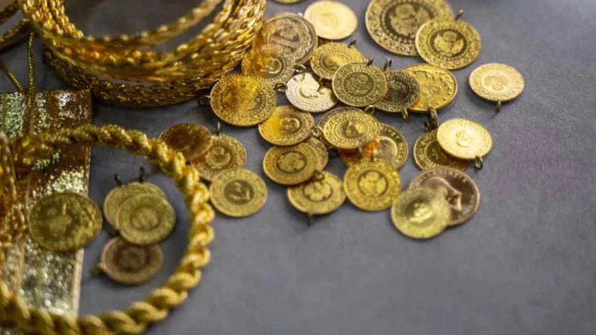 Dolar, altın Temmuz'da ne olur? Temmuz 2022 dolar yükselir mi düşer mi? Temmuz'da altın düşer mi artar mı?