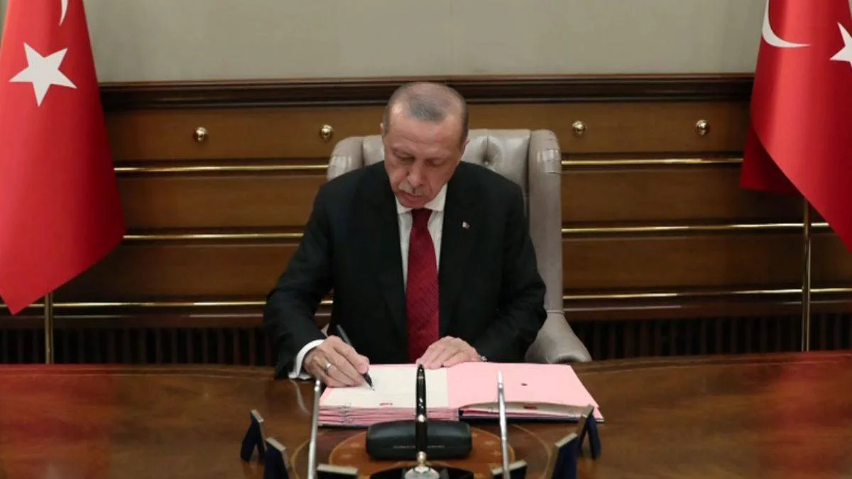 Erdoğan imzaladı! İsveç ve Finlandiya büyükelçileri merkeze çekildi