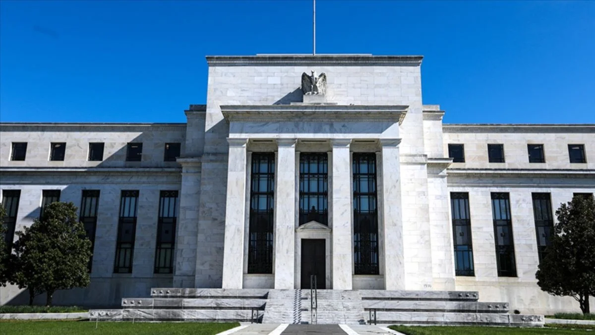 Fed: ABD ekonomisi yavaşladı
