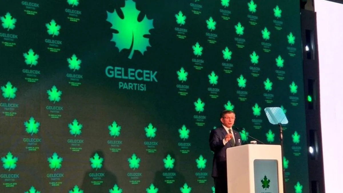 Gelecek Partisi'nden AK Partilileri çağrı: Gelin bu sevdadan vazgeçin!