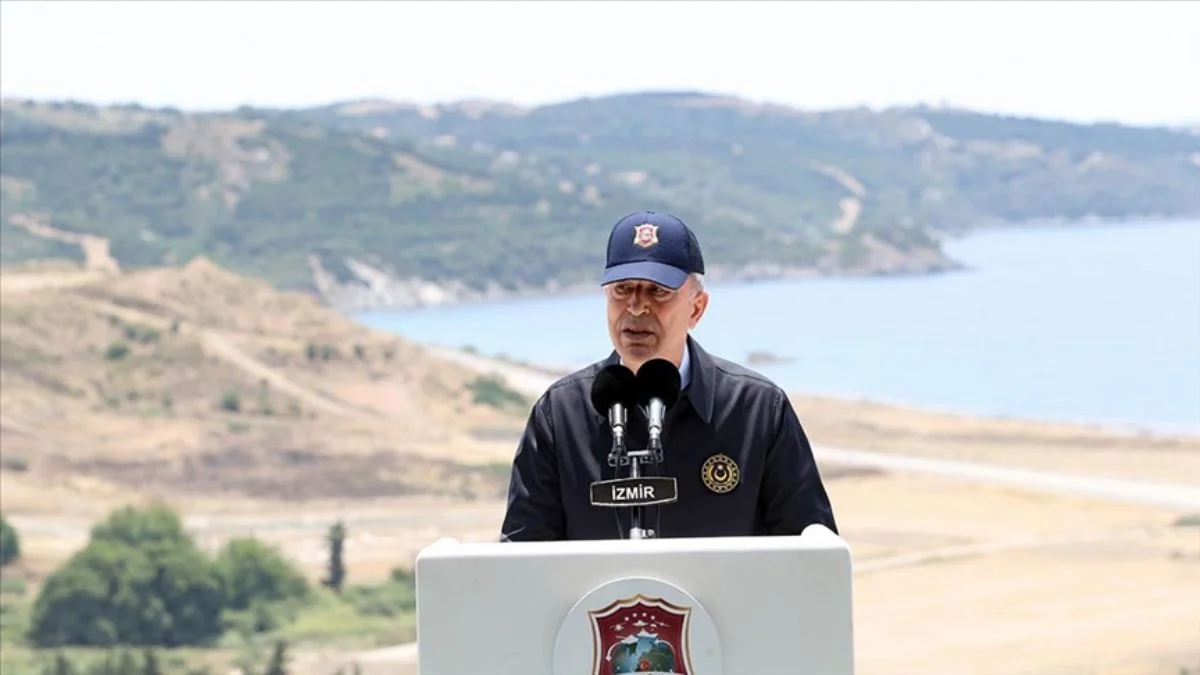 'Hazır ol cenge istersen sulh-u salah'